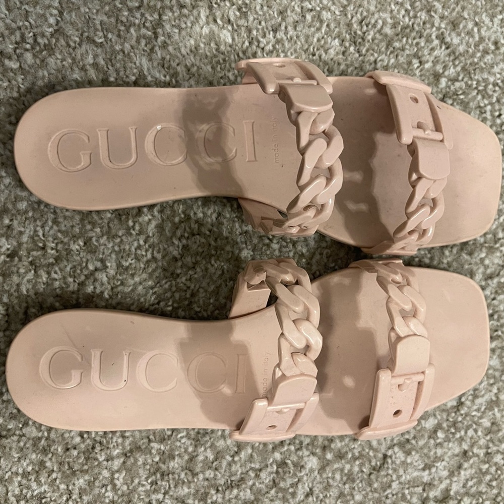 Gucci jelly sandals